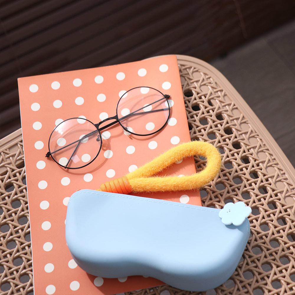 Eco-friendly Portable Zipper Eyeglasses Bag Plush Handle Glasses Storage Bag  Travel Essentials