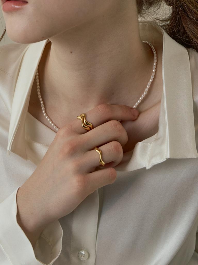Before Moonrise Wave Bold Ring Sr303G