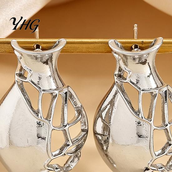 Hollow Vase Earrings 1 Pair Flower for Women, Retro Metal Shape Minimalist Daily Wear Earrings, DIY Bouquets Floral Holder Jewelry Wedding Prom