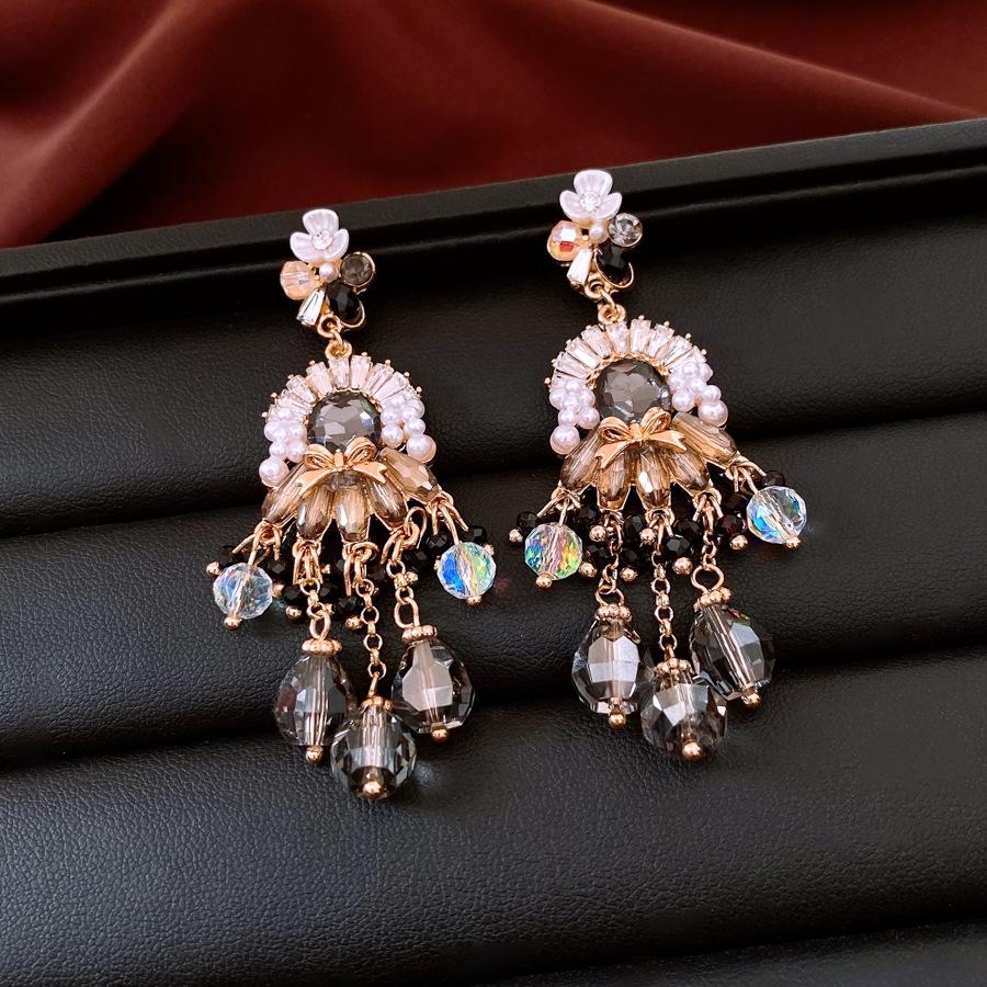 

Silver Needle Glass Bow Pendant, Fringed Earrings, French Court Style Exquisite Stud Earrings, Retro Temperament Earrings, Niche