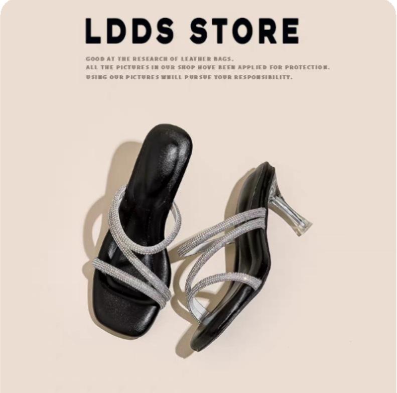 

Spot~ Transparent crystal thick-heeled slippers for women s 2025 new summer square-toed rhinestone sandals 40