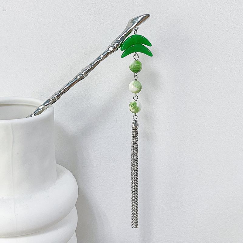 Elegant Ancient Style Minimalist Women's Tassel Hairpin - New Chinese Design