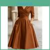 Elegante Abito in Raso a Maniche Lunghe per Occasioni d'Affari e Formali