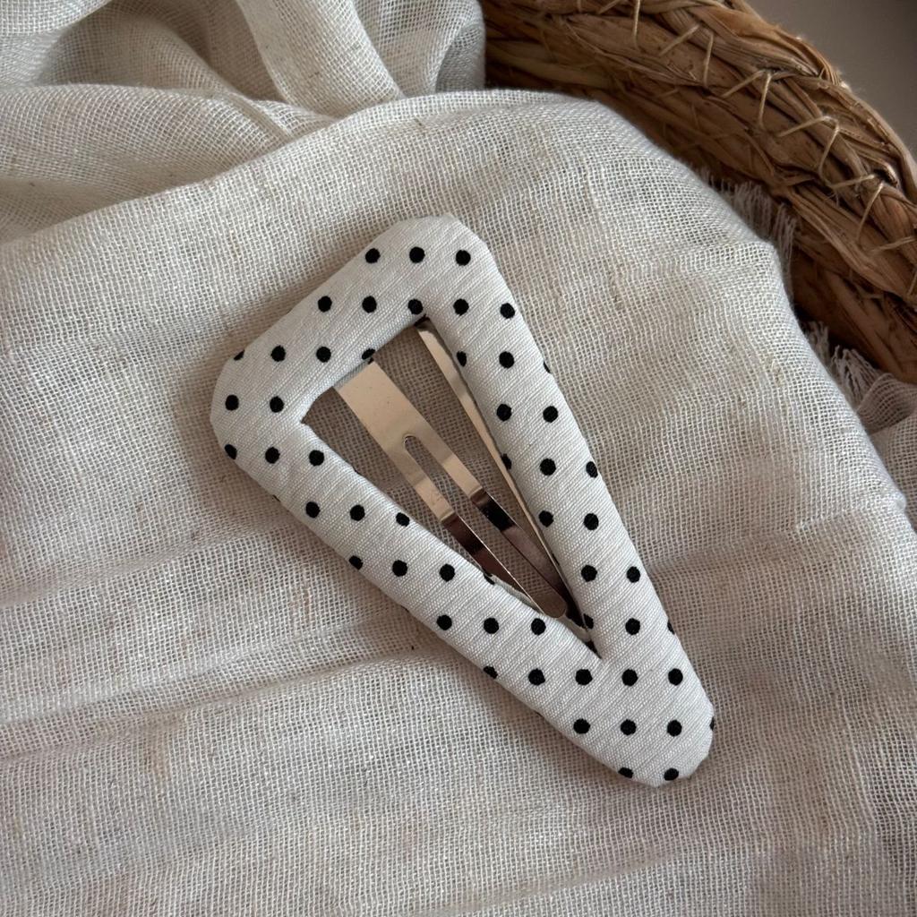 1Pcs South Korean Polka Dot Triangle Hair Clip Exquisite Bangs Clip Side Hair Clip Hairpin Headband Women Fashion Hairpin