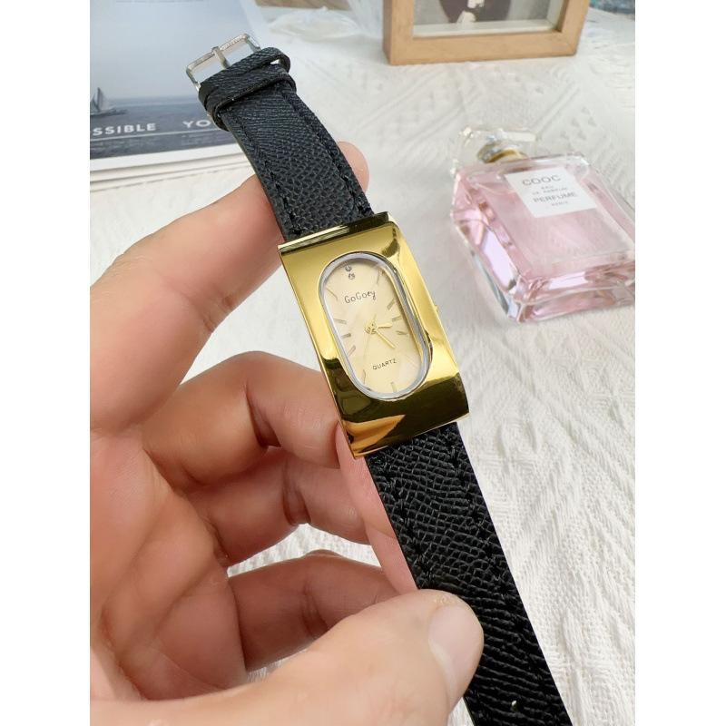 

Жіночий Модний Шкіряний Годинник One Size