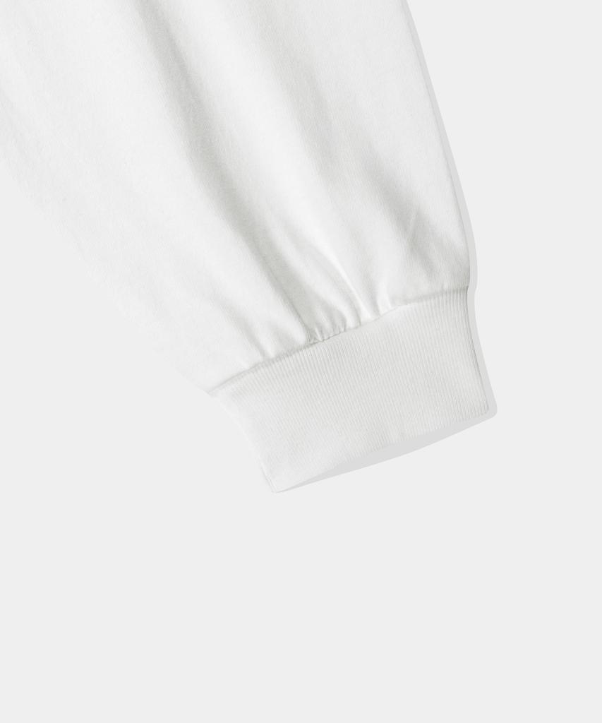 Lambeulla 16-Count Essential Oversized Long Sleeve [White]