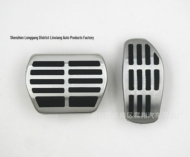 Rutschfeste Edelstahlpedale im Originalstil für Nissan-Modelle (2014-2017)