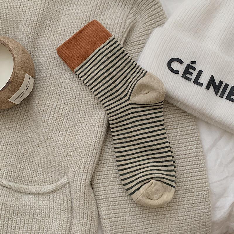 

Носки Dui Dui Женские носки до середины икры в полоску Осенне-зимние модные спортивные носки с цветными блоками Повседневные носки 1 pair