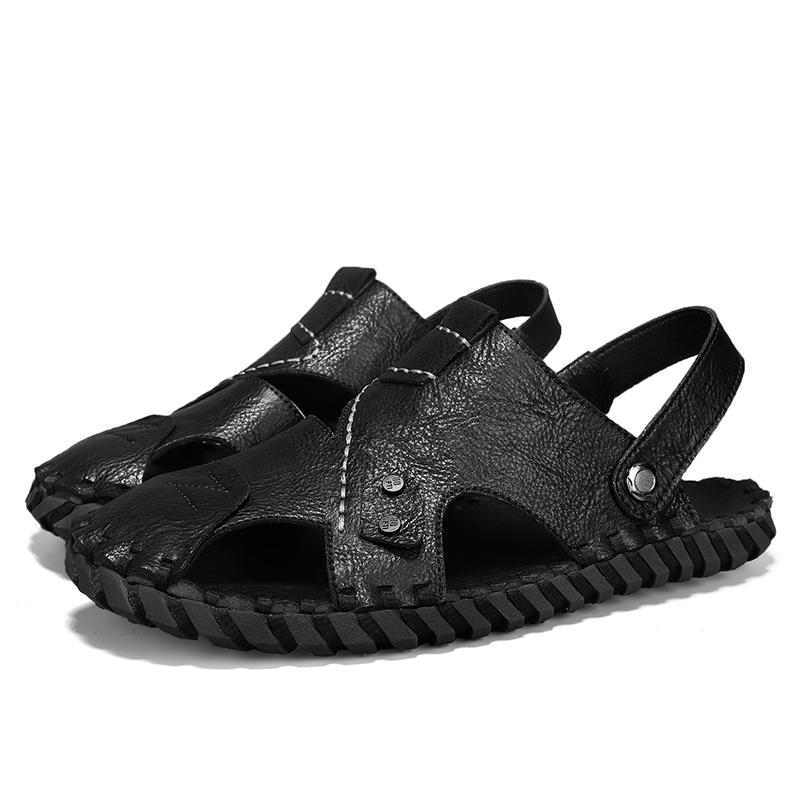 Hot selling men's slippers and sandals in summer  Breathable an comfortable casual men's  New outdoor walking  SANDALS  shoes