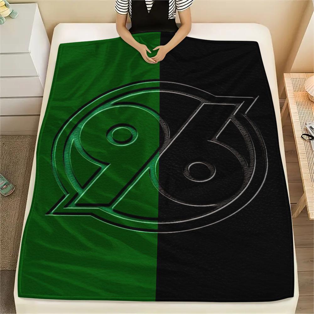 

1pc Hannover 96 Print Flannel Blanket, High quality Comfortable for All Seasons, Home Decor, Warmth and Comfort, Perfect for Christmas Gifts57 80cm x 120cm