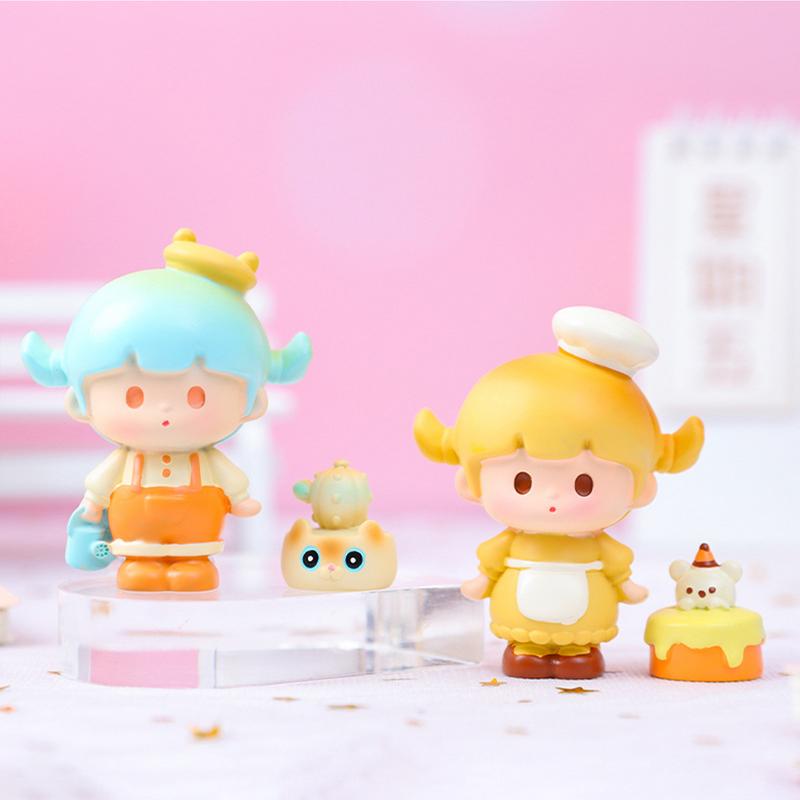 Cute Girl Statue Anime Cartoon Girl Model Figure Desktop Decoration Little Girl Figurines Collectible Toy Car Interior