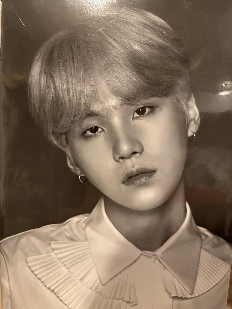 [USED] BTS WINGS THE FINAL Premium Photo SUGA Yoongi