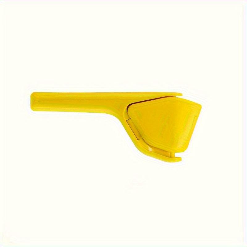 3Set, Manual lemon fruit juicer is easy to squeeze. Manual juicer is a kitchen juice squeezing tool