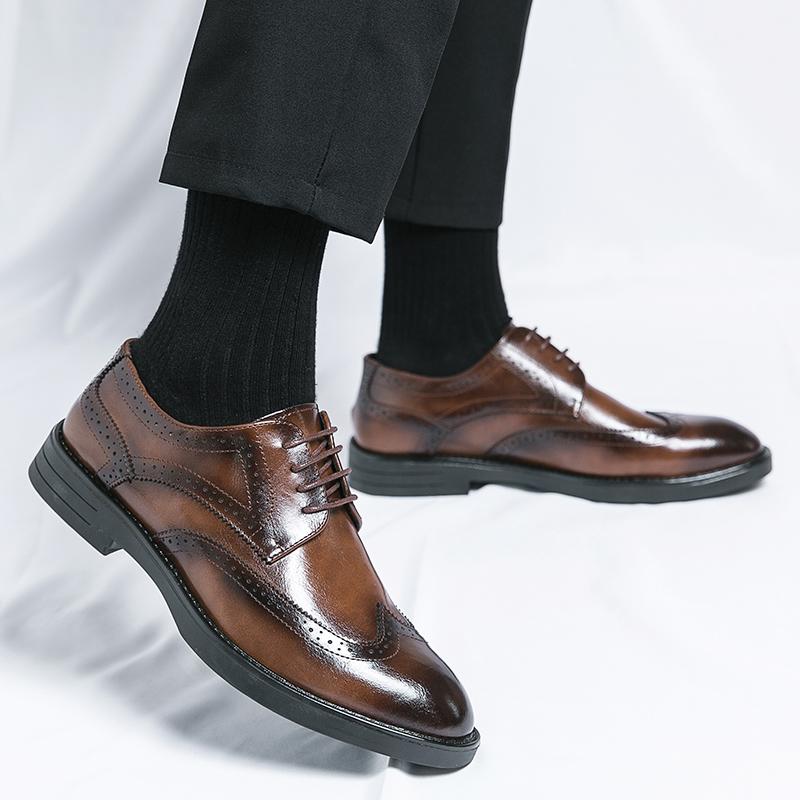 New Men Leather Platform Oxfords Lace-up Thick Male Derby Shoes Casual Loafers Mens Pointed Comfortable Business Leather Shoes