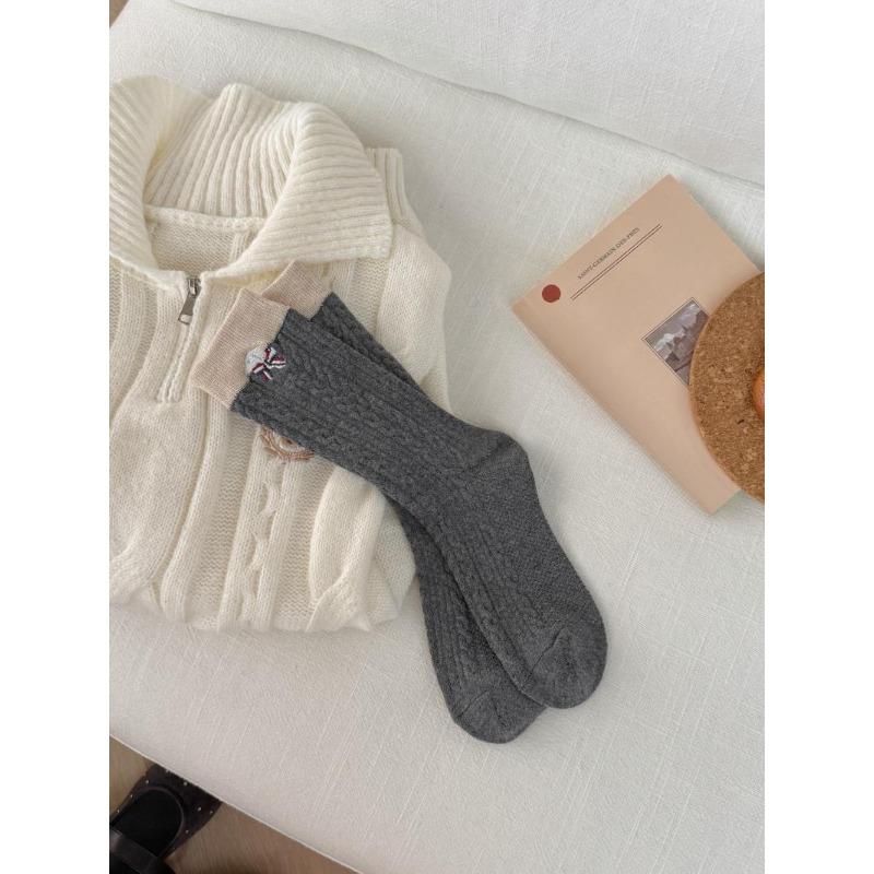 Female Autumn and Winter Warm New Products Collision Color Puppy Embroidery Wool Tube Pile Socks