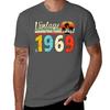 53 Year Old Vintage 1969 Limited Edition 53th Birthday Retro Birthday 1969 TShirt Casual Loose Short Sleeve Tee For Unisex