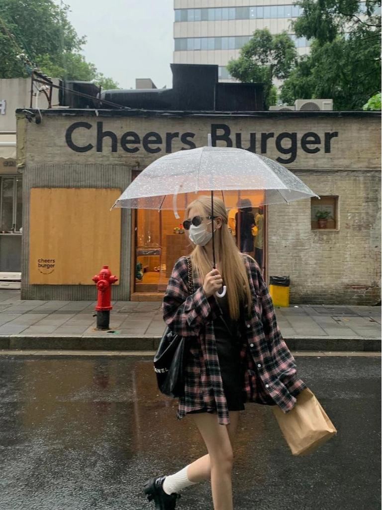 Women's Retro Black and Pink Plaid Shirt - Casual Loose Fit Long Sleeve Jacket, 2024 Spring/Autumn Collection