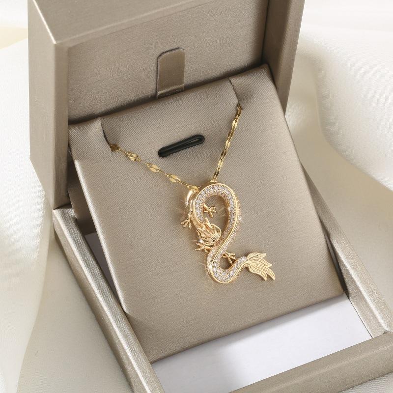 Lip Chain Hip Hop Domineering Infinite Copper Micro-inlaid Zircon Dragon Lady Necklace Temperament Light Luxury Niche Design Sense