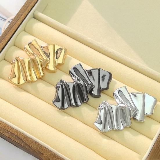 Brooch Scarf Clasps Irregular Shape Multi-Layer Plating Scarf Clasp Oxidation Resistant Scarf Button Alloy Scarf Accessory