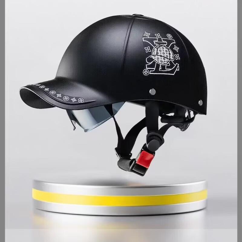 Summer Duckbill Motorcycle Half Helmet with Built-in Visor