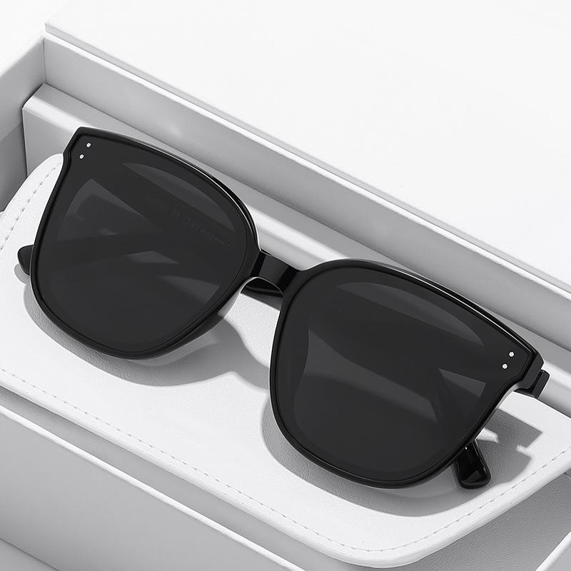 

Сверхлегкие и универсальные солнцезащитные очки в большой оправе для женщин, высококачественные солнцезащитные очки, модные поляризационные очки и солнцезащитные очки с защитой от ультрафиолета