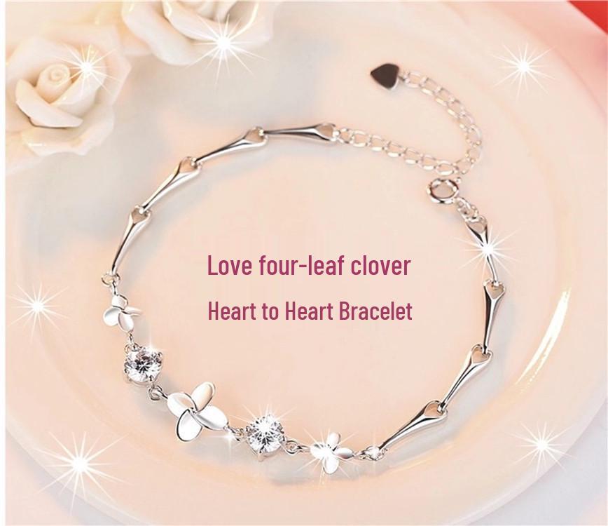Four-Leaf Clover Handmade Lucky Bracelet for Women, Simple European and American Style, Perfect for Students and Friends