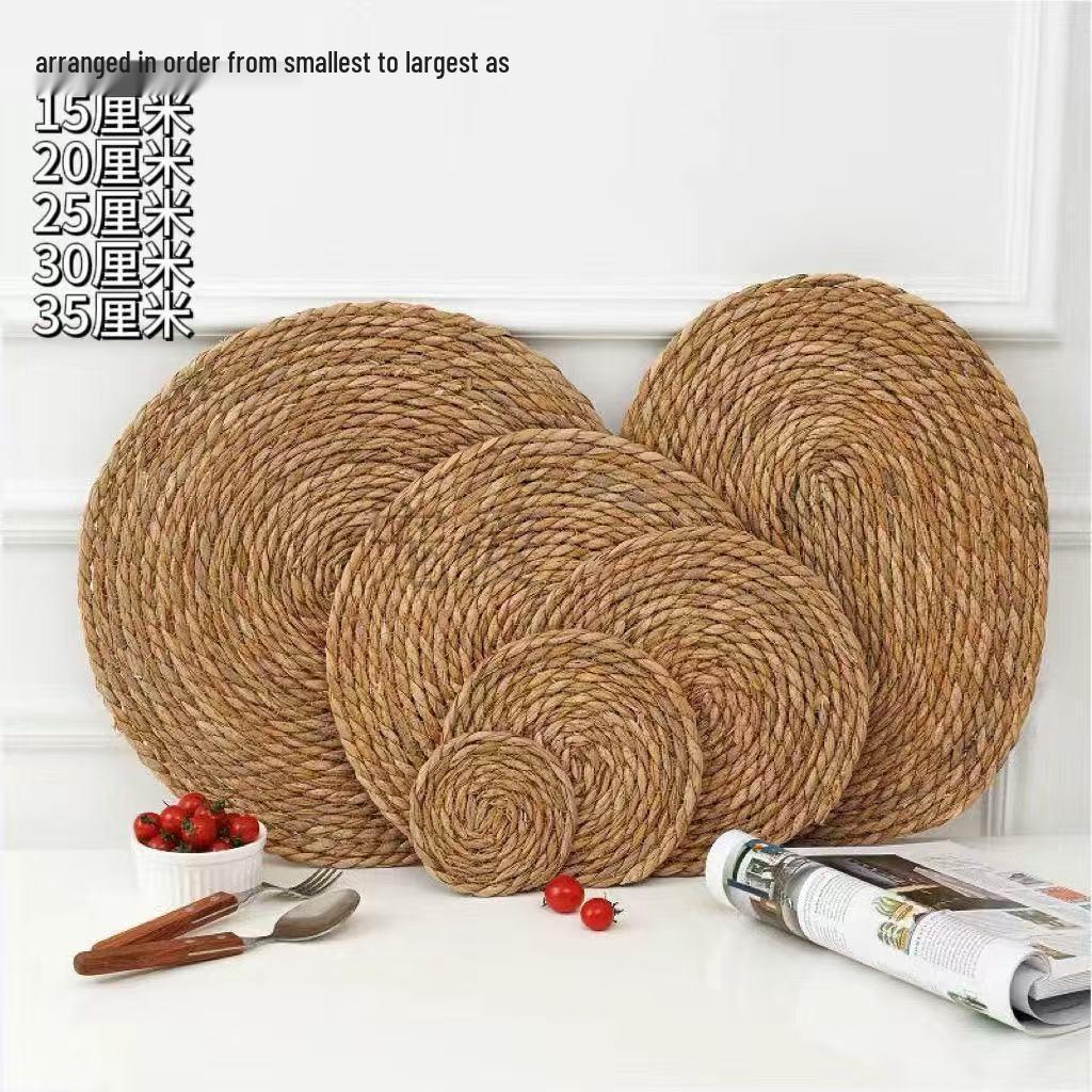Handmade Woven Heat-Resistant Cattail Placemats: Non-Slip Casserole and Tea Mats