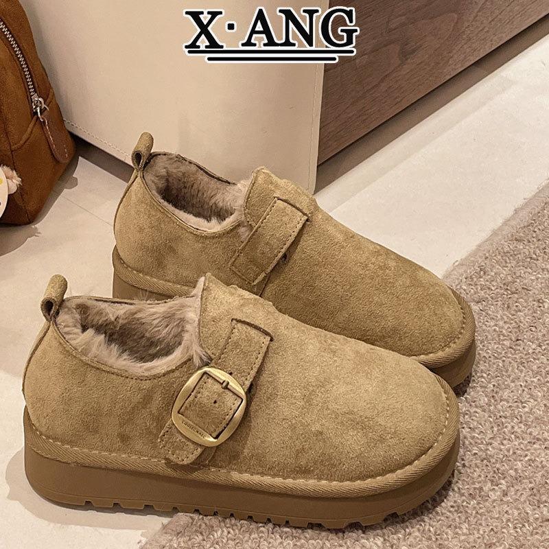 

Leather women s velvet thickened warm cotton shoes fluffy shoes winter wool snow boots one pedal Doudou shoes 40