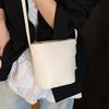 Korean Version of Fashion Niche Simple Wind Bucket Bag Women's Spring and Summer Hot Sale Casual Versatile Commuter Advanced Sense Messenger Bag