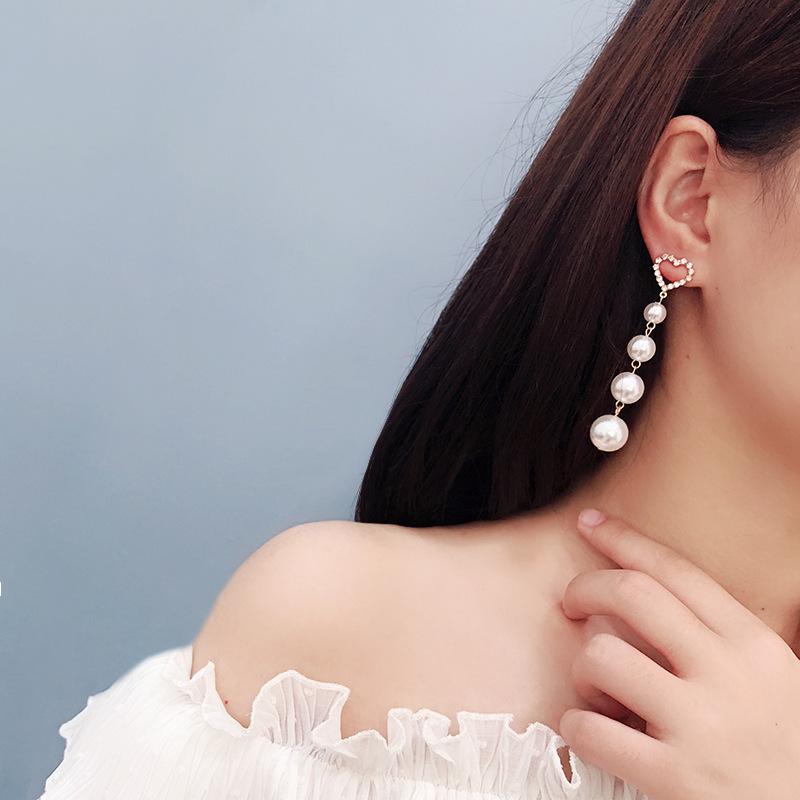 Perlen-Gesichtsstraffende Sterling-Silber-Quastenohrringe - Elegantes Koreanisches Langes Hängeohrring-Design