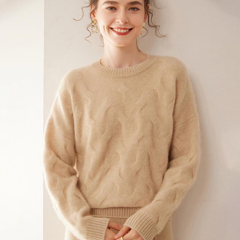 2025 Autumn/Winter Women's Soft Cashmere Round Neck Cable Knit Sweater - Korean Style