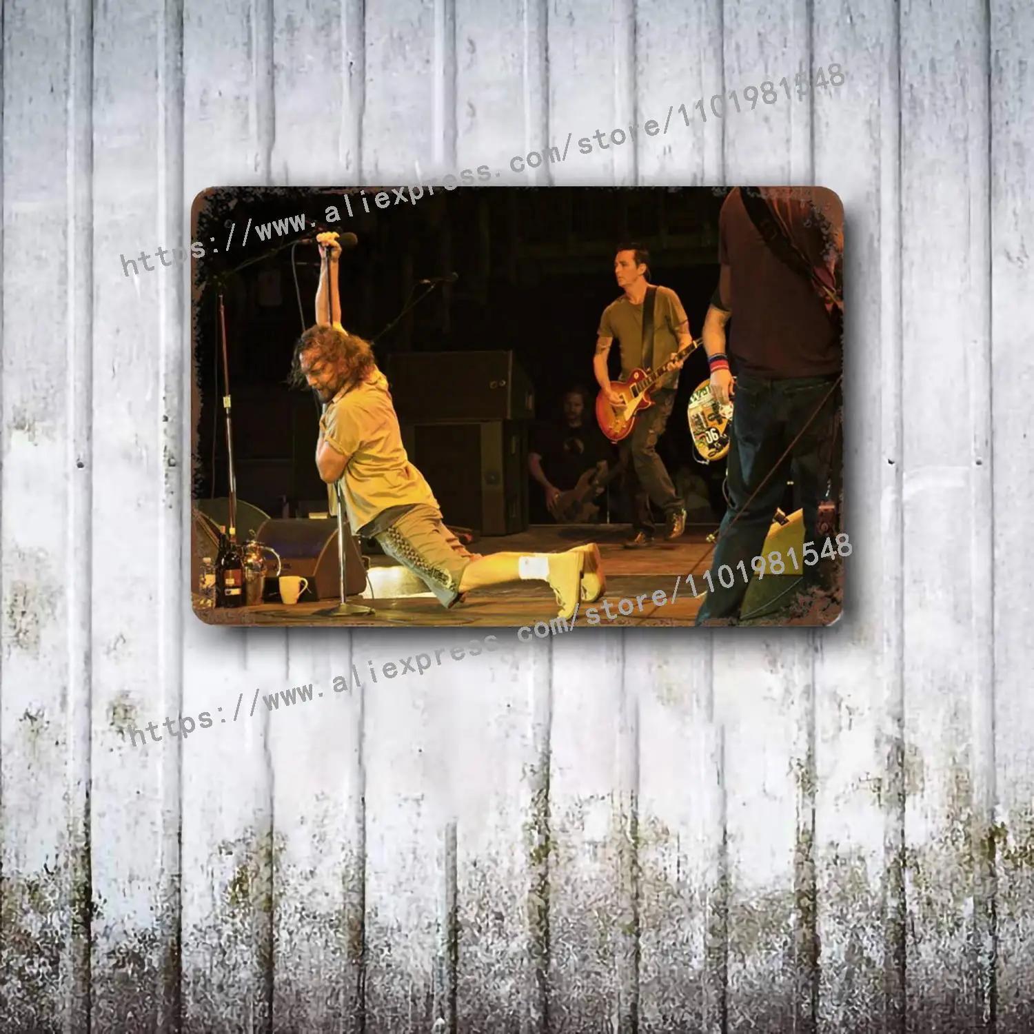 

Pearl Jam Band metal Decor Poster Vintage Tin Sign Metal Sign Decorative Plaque for Pub Bar Man Cave Club Wall Decoration 20x30cm（7.8x11.8inch）