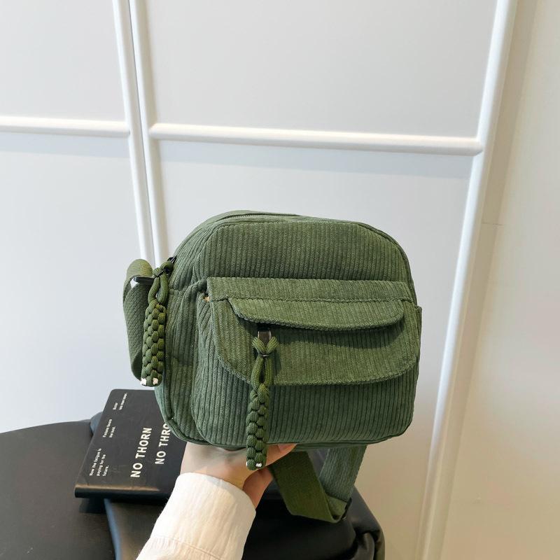 

Новая вельветовая модная сумка через плечо Женская повседневная сумка кроссбоди Студенческая маленькая квадратная сумка Милая тканевая сумка зелёный