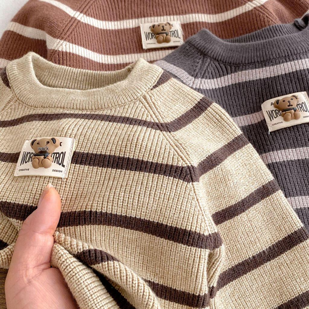 Korean Style Children's Knit Stripe Pullover and Overalls Set for Autumn/Winter