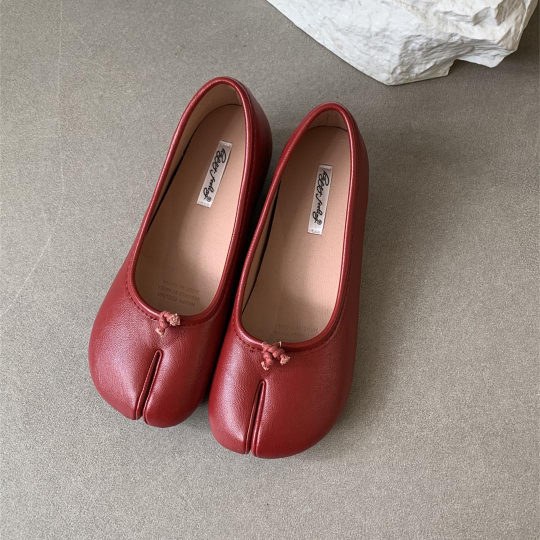 

Fashion Bailamos Brand New Split Toe Flats Ballet Shoes Tabi Ninja Women Casual Shoes Woman Slip On Loafers Soft Bottom Moccasins Mujer 40