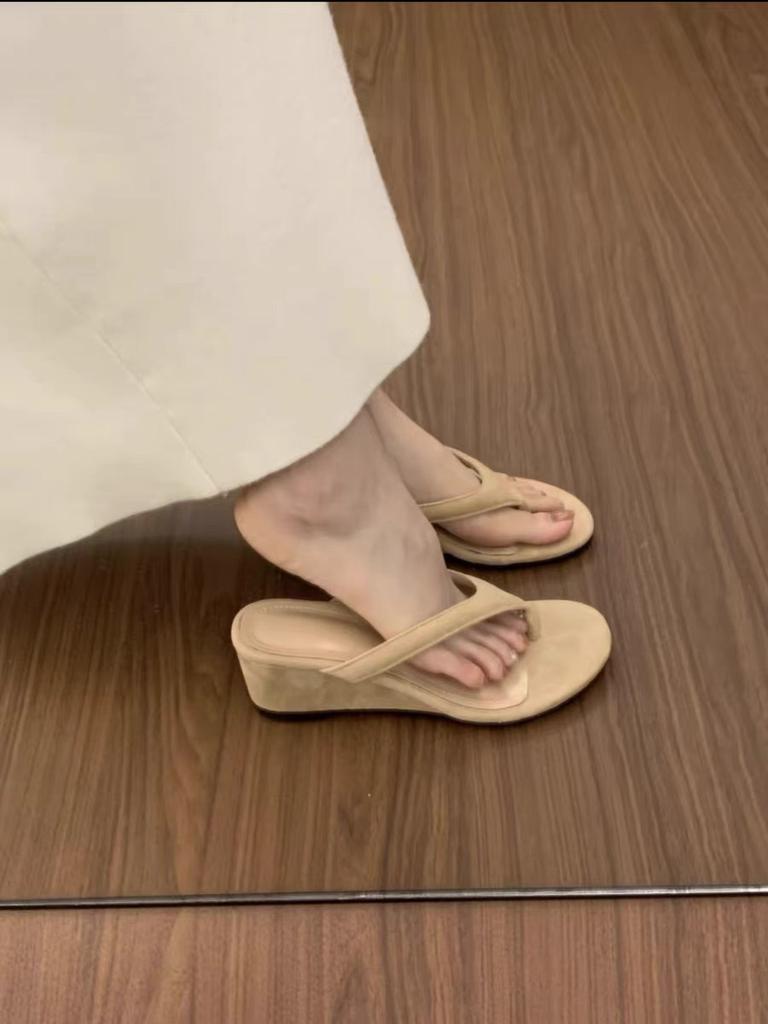 Sheepskin Version~ French High-end Wedge Sandals 2025 New Casual Flip-flops Toe Thick-soled Cool Slippers