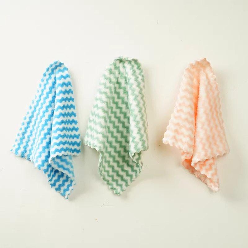 LIEI Super Absorbent Thick Coral Fleece Cleaning Cloth
