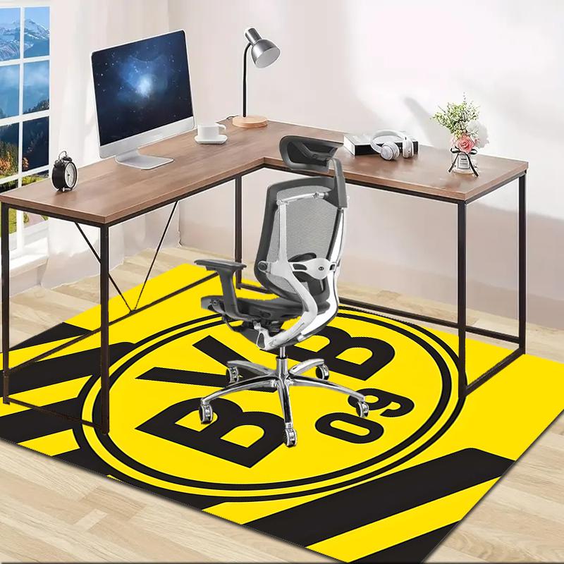 1pc Football Team Design Area Rug - Non-Slip, Soft & Cozy Floor Mat for Living Room, Bedroom, Office - Indoor/Outdoor Decorative Carpet