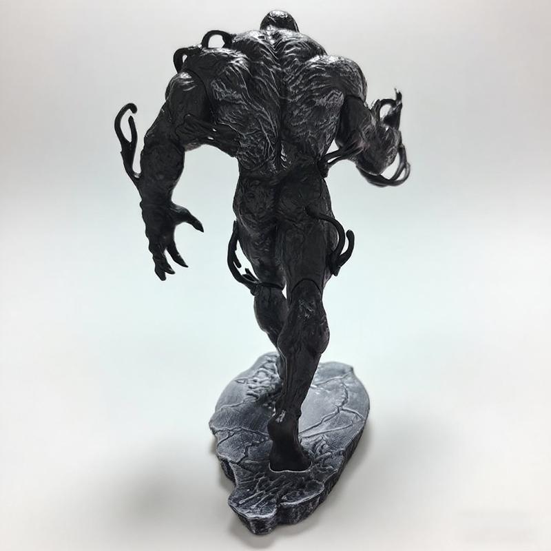 New 18Cm Venom Collectible Statue Figure Desktop Decor Pc Case Toy Anime Souvenir For Boys Fans Cool Collection Gift