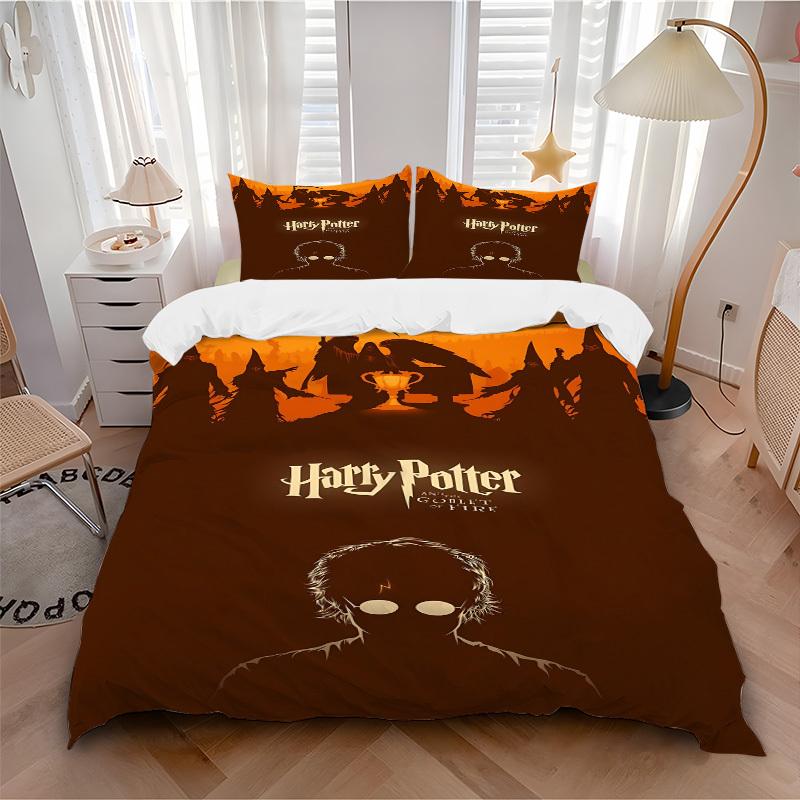 

3pcs Harry Potter Goblet Fire Bedding Set, Soft Polyester Duvet Cover and Pillowcases Machine Washable Seasons all suitable 42 135x200cm