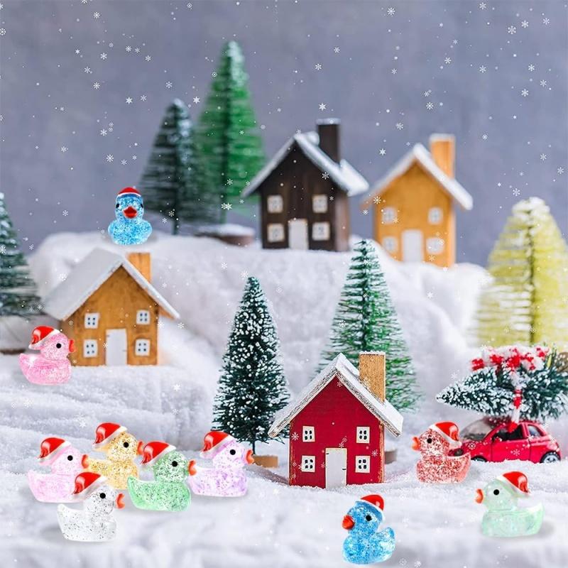 10/50 PCS Christmas Mini Glitter Ducks Colorful Tiny Small Little Resin Duck Figures with Christmas Hat for Landscape Home Decor