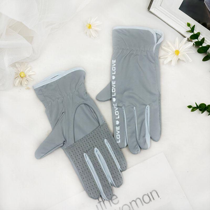 Ice Silk Sun Protection Gloves Women Summer Thin Breathable Palm Hollow Riding UV Protection Non-Slip Touch Screen