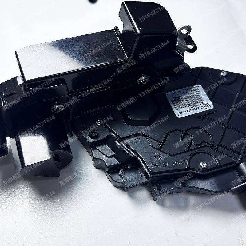 For Land Rover Evoque Discovery 4 Freelander 2 High Left Rear Door Lock Block Door Lock LR091351
