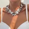 Collier Clavicule Floral Métallique Rétro: Design Minimaliste Européen & Américain pour Femmes