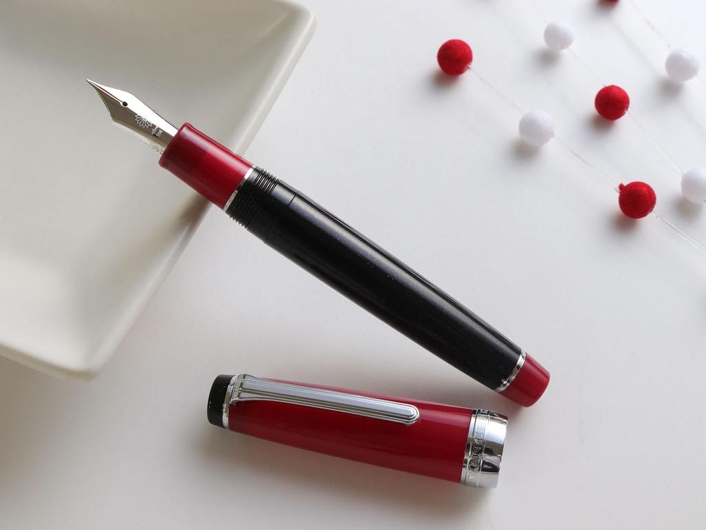 WANCHER Fountain Pen Queen of Hearts Fountain Pen Fountain Fine [Wancher Pen] (F Nib)