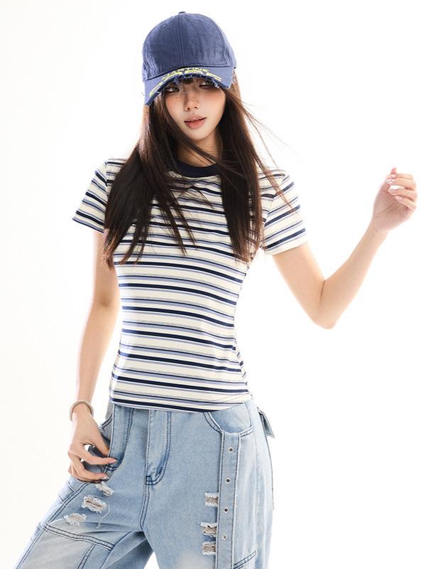 Retro Striped Slim Fit Cropped Short Sleeve T-shirt - Early Spring Petite Millennium Style