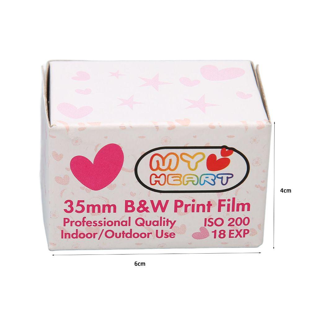 Durable Loving Heart 35mm Black And White Print Film ISO 200 HD Waterproof 35mm Print Film 8/18 EXP Camera Film for 135 Cameras