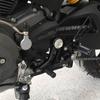 Quadros e acessórios para motociclos – Apoio para pés