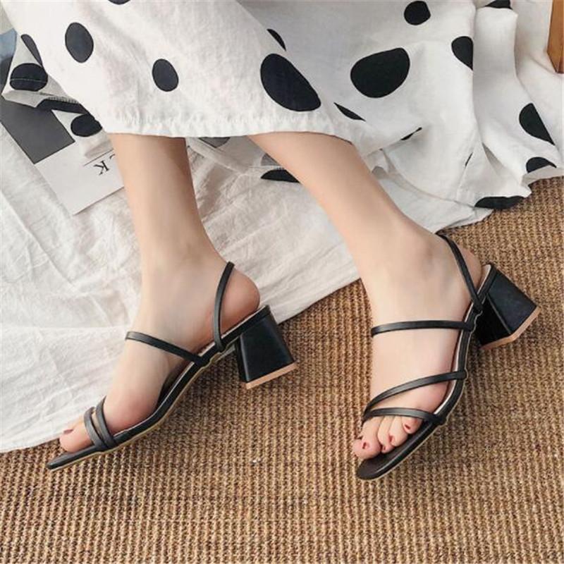 Mode Damen Sandalen Print Riemchen Mules Absatz Sandalen Hausschuhe Damen High Heels Flip Flops Eckige Zehen Pantoletten Partyschuhe Frau