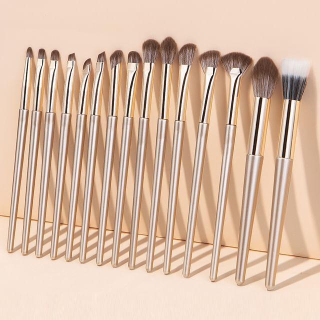

Choyu - Set of 15: Eyeshadow Makeup Brush Set of 15 - Gold
